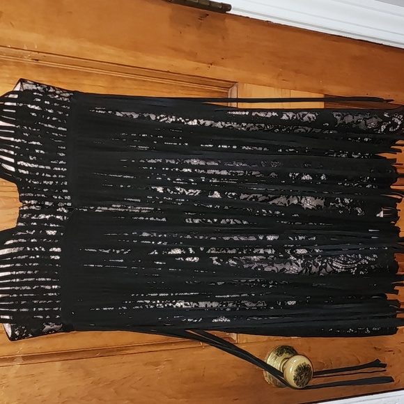 BCBGMAXAZRIA DRESS - Picture 5 of 6